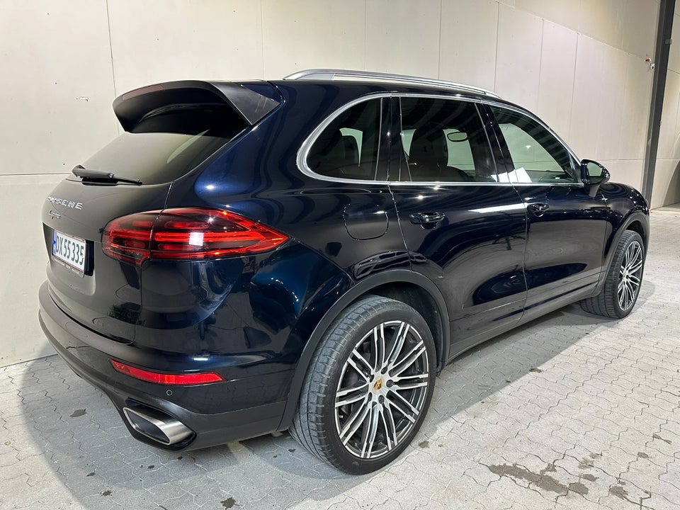 Porsche Cayenne 3,0 D Tiptr. 5d