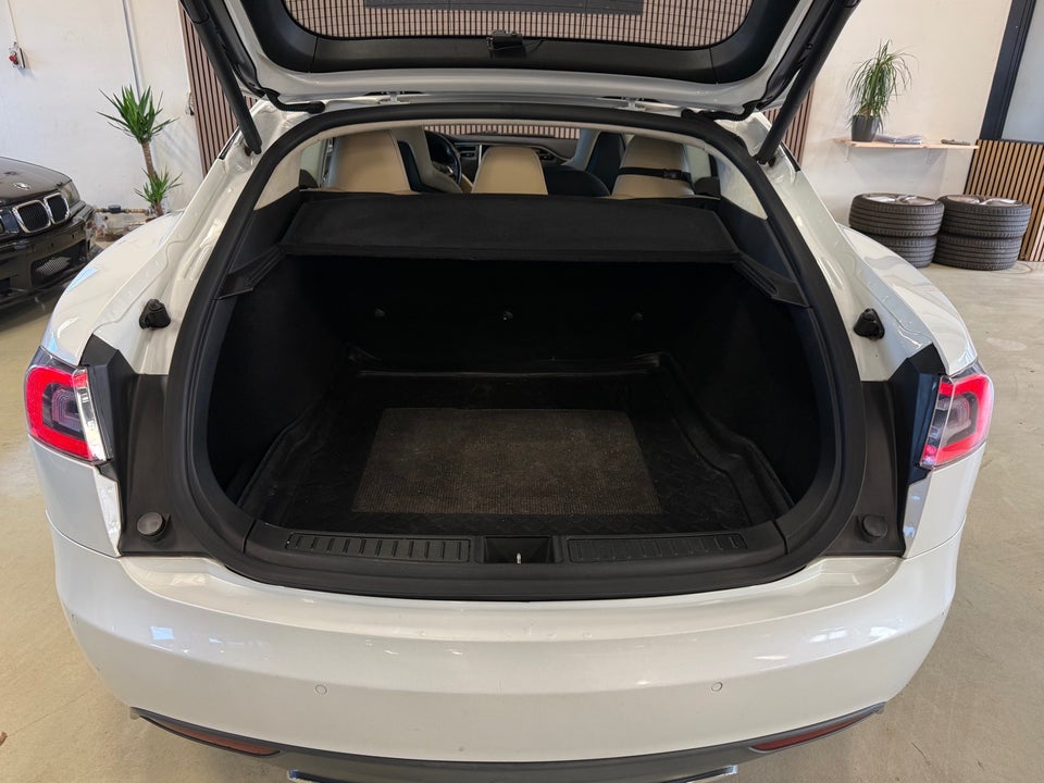 Tesla Model S P90D Ludicrous 5d