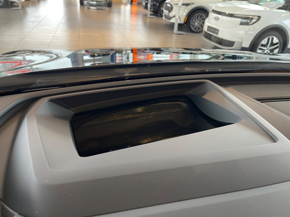 Audi Q4 e-tron 40 S-line 5d