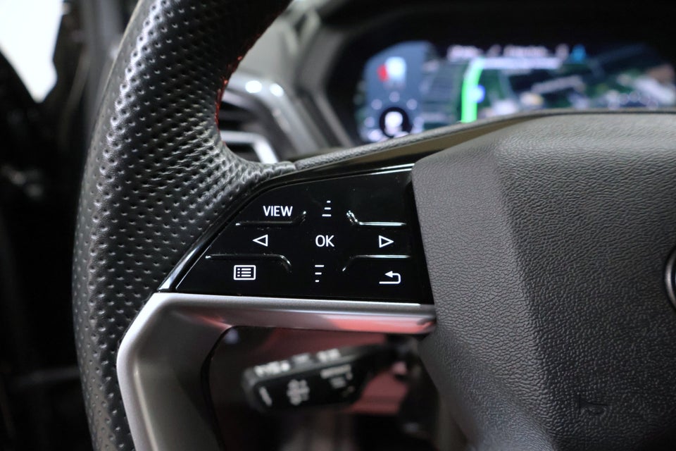 Audi Q4 e-tron 40 S-line 5d