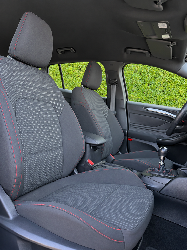 Ford Focus 1,0 EcoBoost ST-Line stc. 5d
