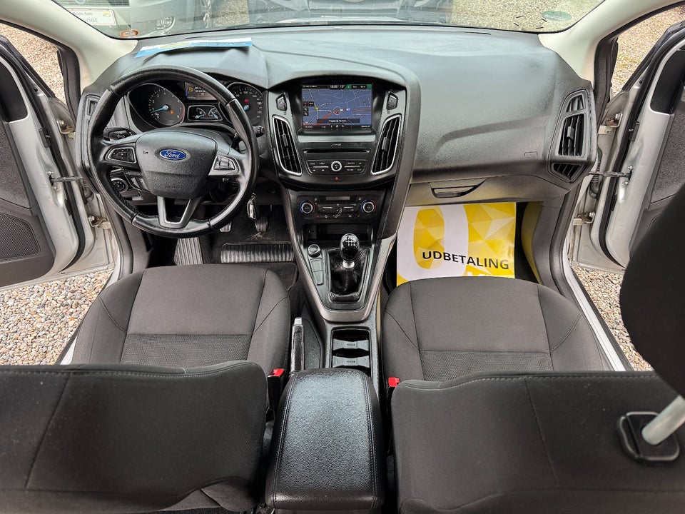 Ford Focus 1,0 SCTi 125 Business stc. 5d