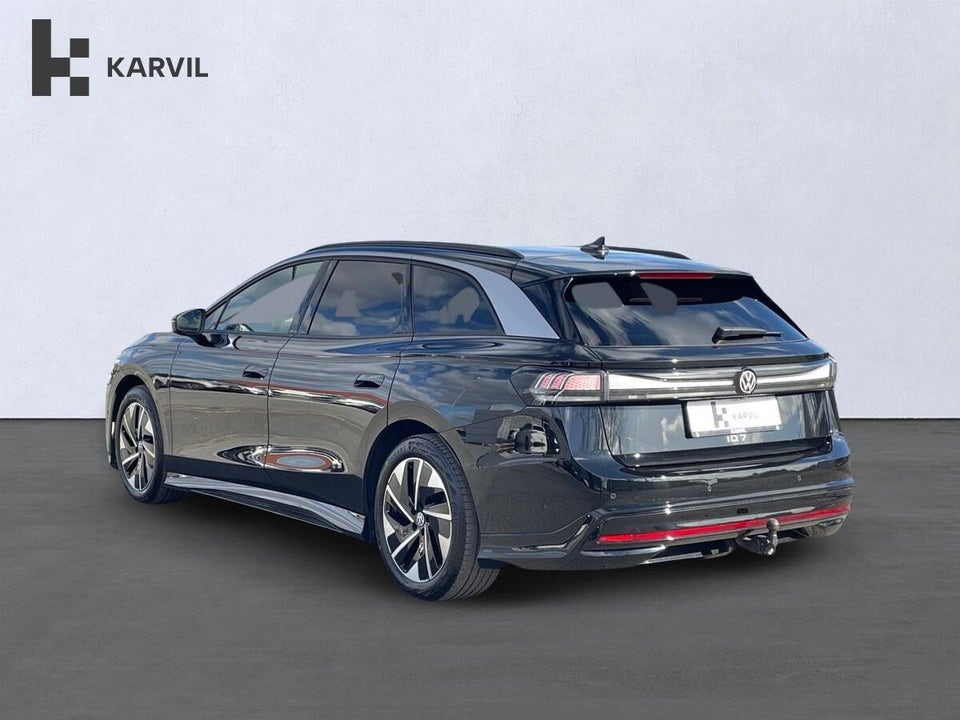 VW ID.7 77 Style+ Tourer 5d