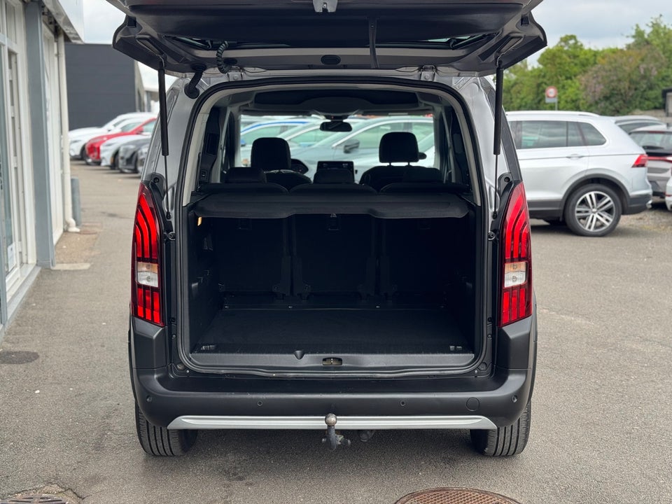 Peugeot Rifter 1,5 BlueHDi 130 L1 Allure 5d