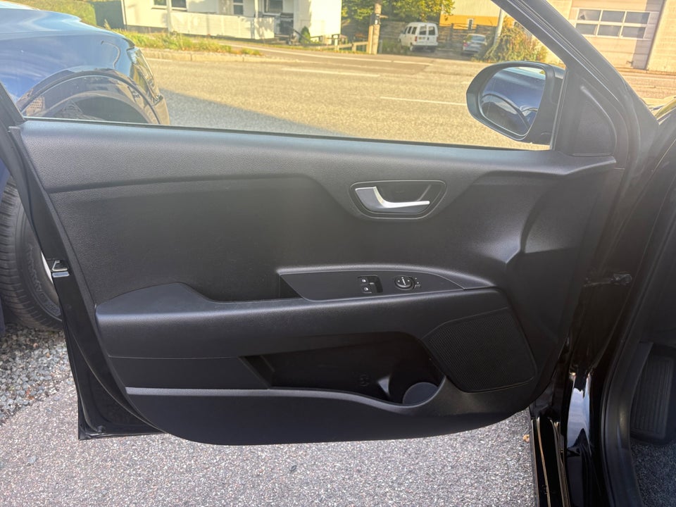 Kia Rio 1,0 T-GDi Attraction+ 5d