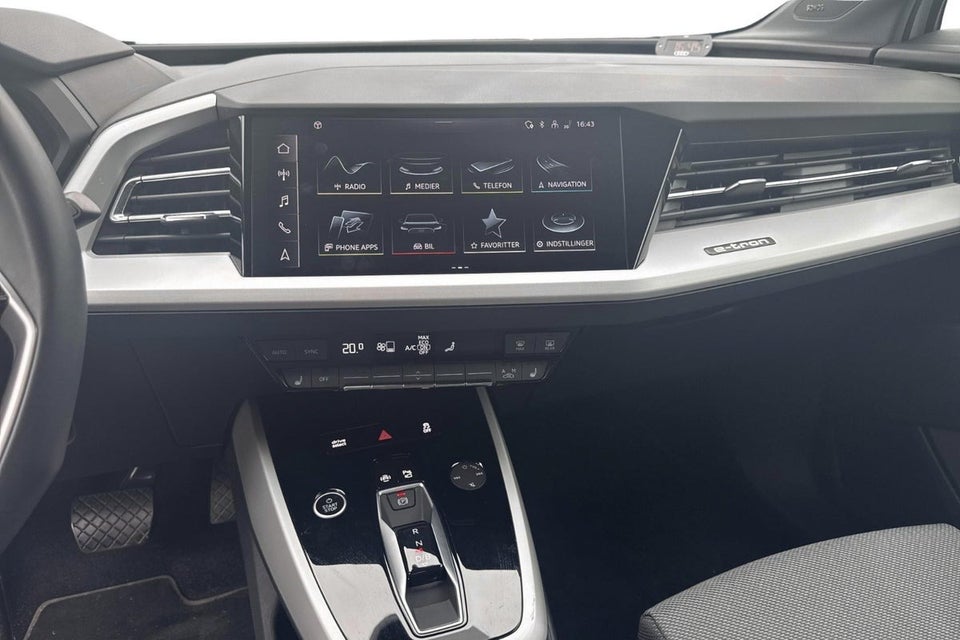 Audi Q4 e-tron 45 Progress 5d