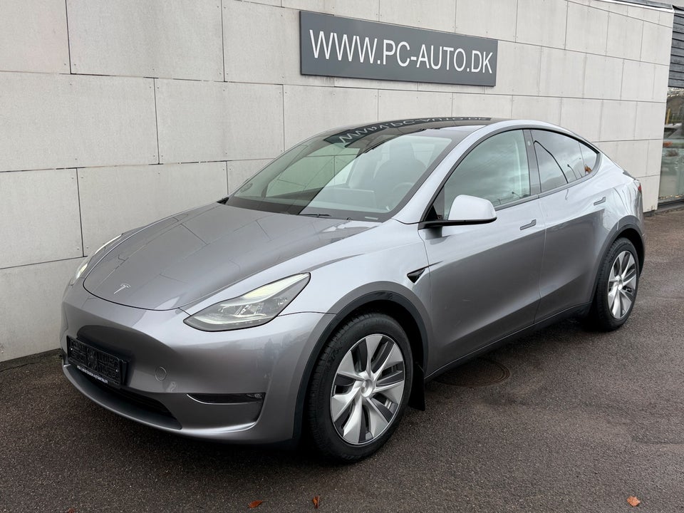 Tesla Model Y Long Range AWD 5d