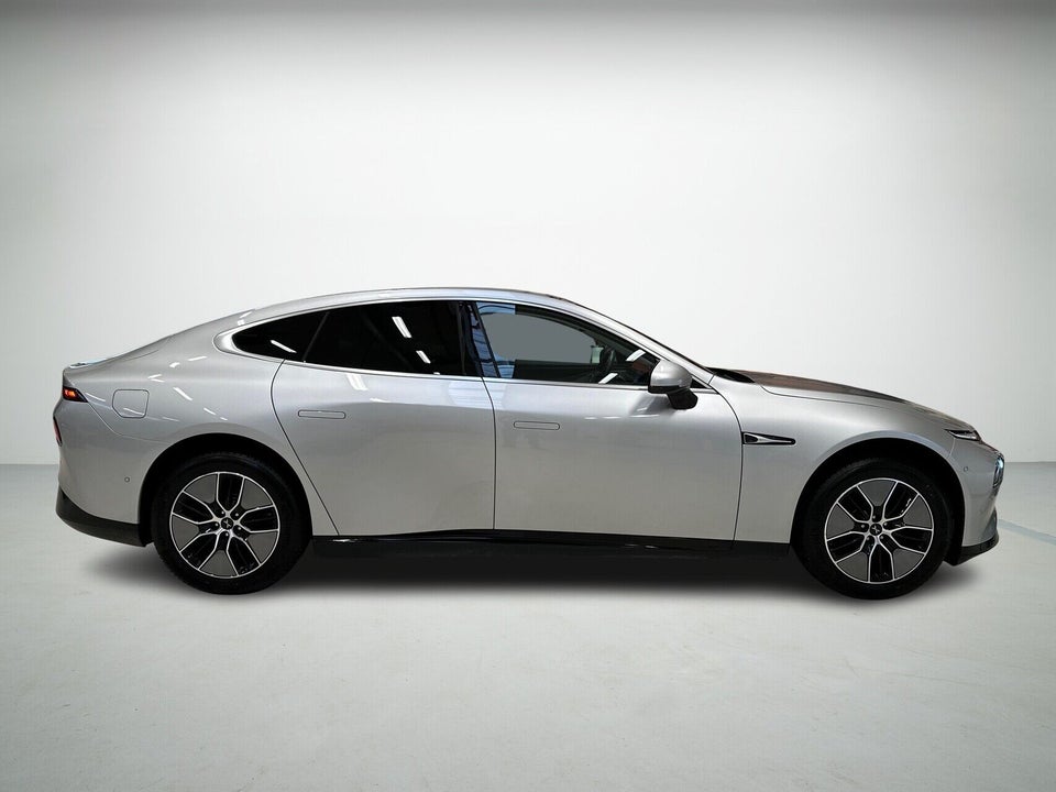 Xpeng P7 Long Range 4d