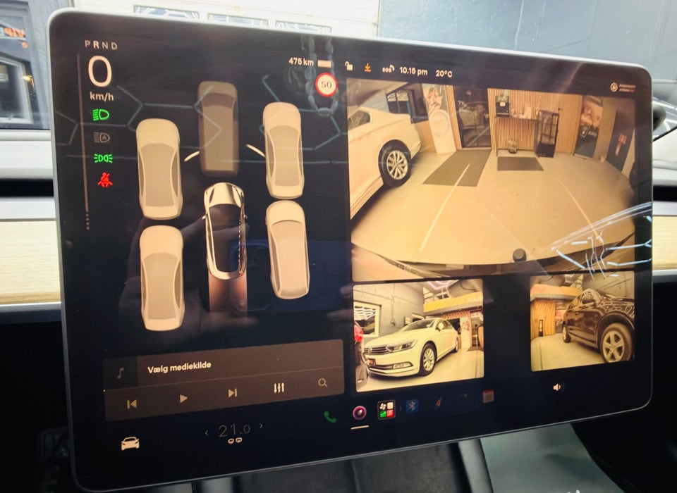 Tesla Model 3 Long Range AWD 4d