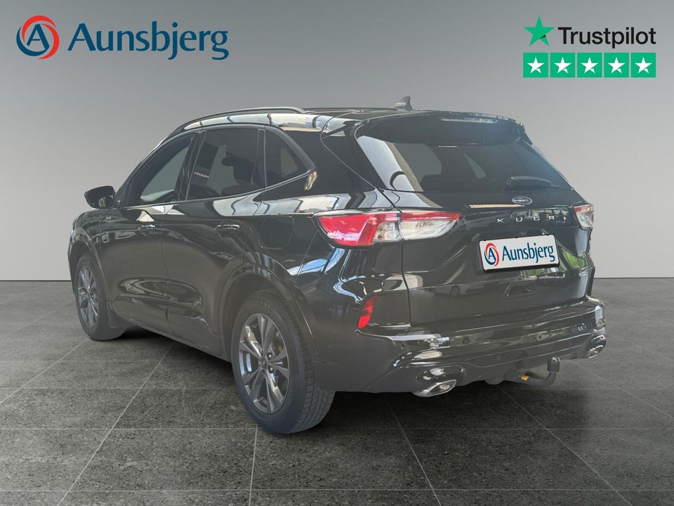 Ford Kuga 2,5 HEV ST-Line X CVT 5d