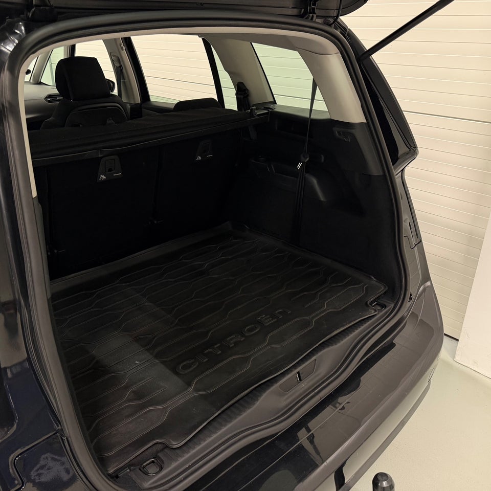 Citroën Grand C4 SpaceTourer 1,5 BlueHDi 130 Iconic 7prs 5d