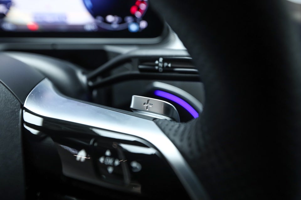 Mercedes C300 e 2,0 AMG Line aut. 4d