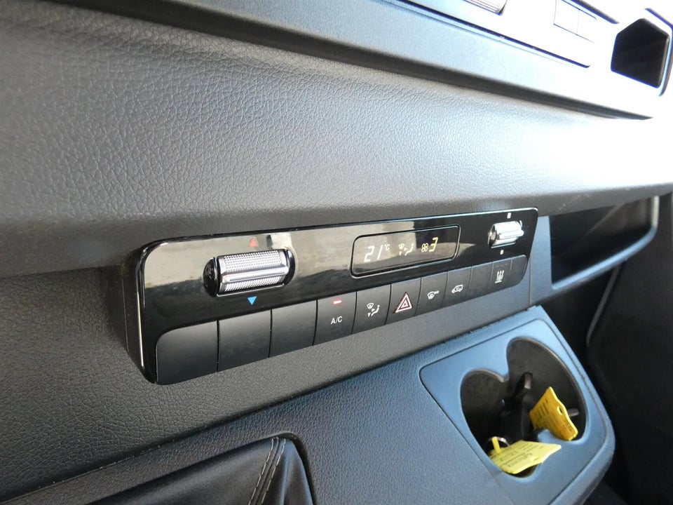 Mercedes Sprinter 516 2,2 CDi A3 Chassis RWD 2d