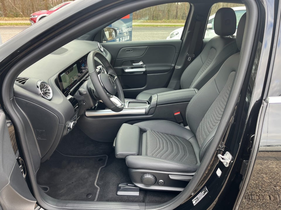 Mercedes EQA250 Progressive Advance 5d