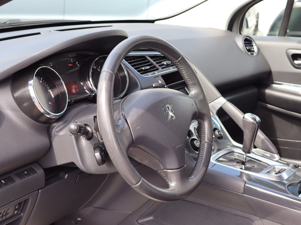 Peugeot 3008 1,6 HDi 114 Premium 5d