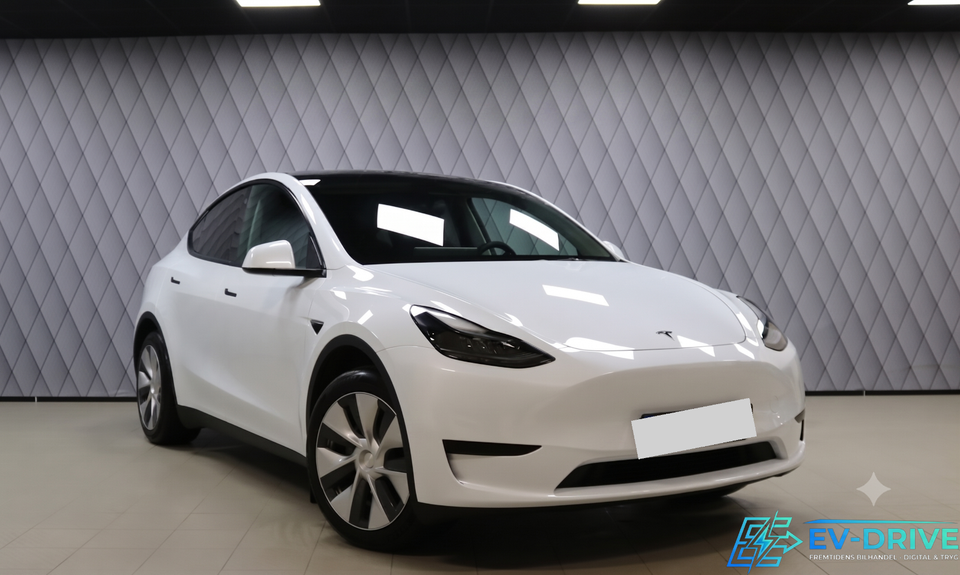 Tesla Model Y RWD 5d