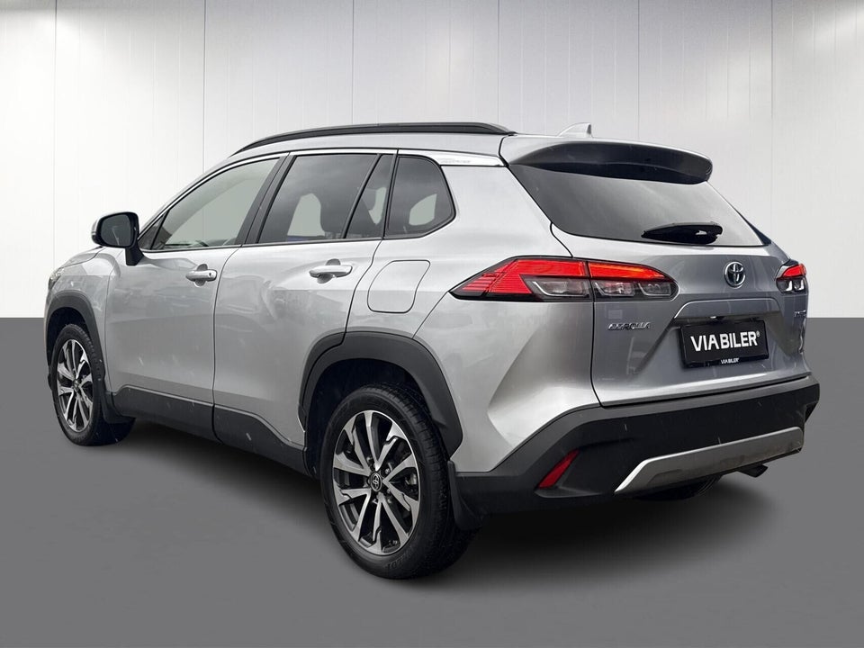 Toyota Corolla Cross 2,0 Hybrid Style Comfort CVT 5d