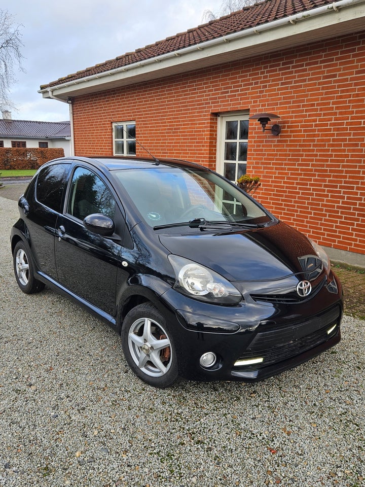 Toyota Aygo 1,0 VVT-i T1 5d
