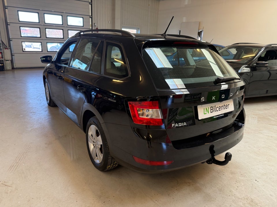 Skoda Fabia 1,0 TSi 95 Ambition Combi 5d