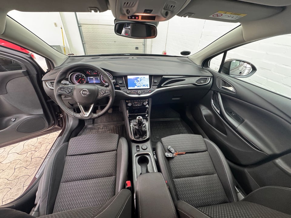 Opel Astra 1,4 T 150 Innovation Sports Tourer 5d