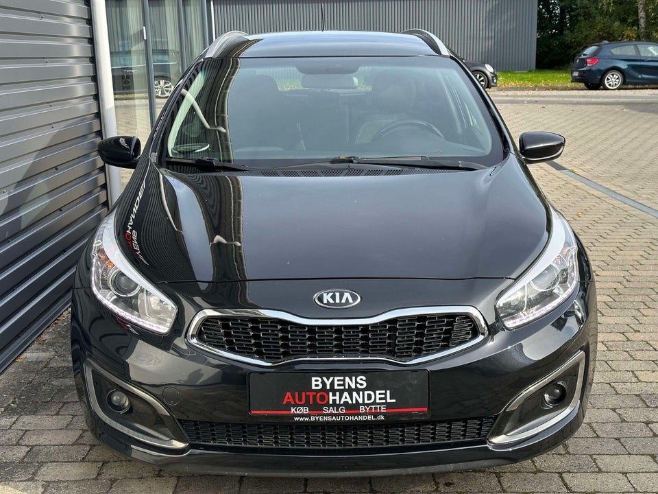 Kia Ceed 1,6 CRDi 136 Premium SW 5d