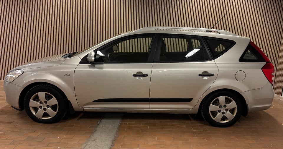 Kia Ceed 1,6 CRDi 90 Active SW 5d
