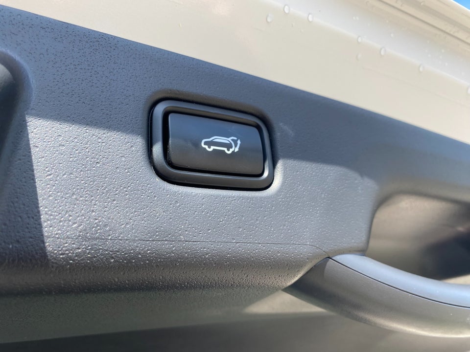 Kia Niro 64 EV Upgrade 5d