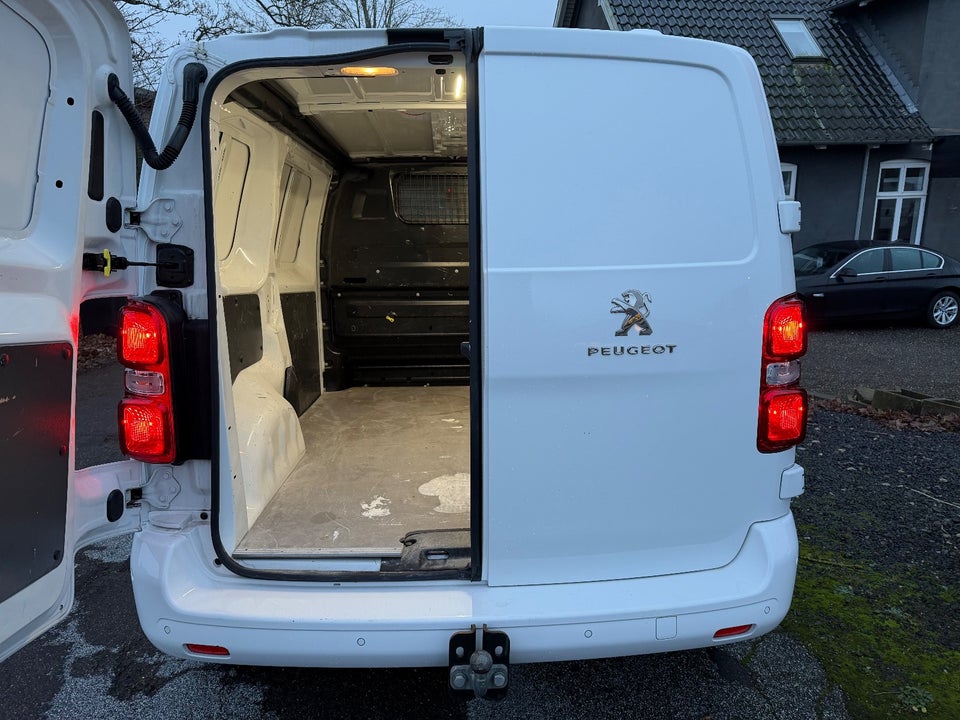 Peugeot Expert 2,0 BlueHDi 122 L2 Premium EAT8 Van