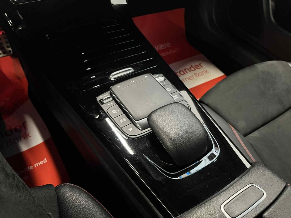 Mercedes CLA200 1,3 AMG Line Coupé aut. 4d