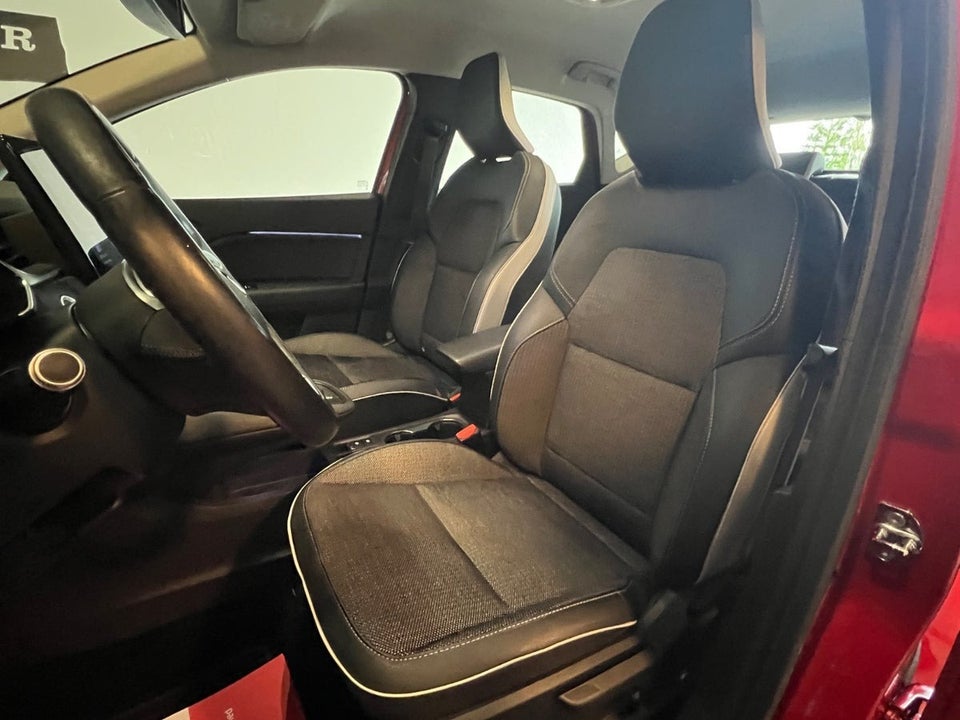 Renault Captur 1,6 E-Tech Intens 5d