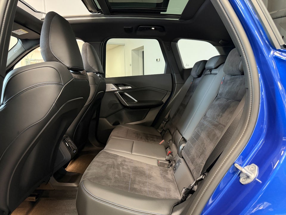 BMW iX1 xDrive30 M-Sport 5d