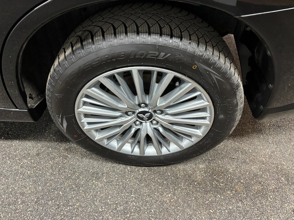 Mitsubishi Outlander 2,4 PHEV Intense CVT 4WD 5d