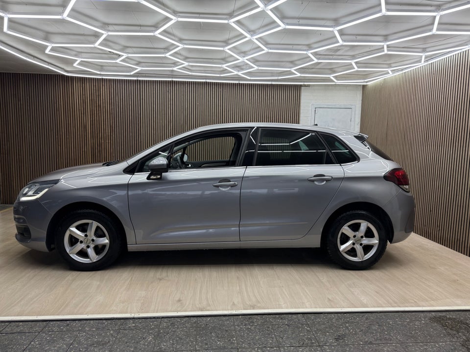 Citroën C4 1,6 BlueHDi 120 Feel+ 5d