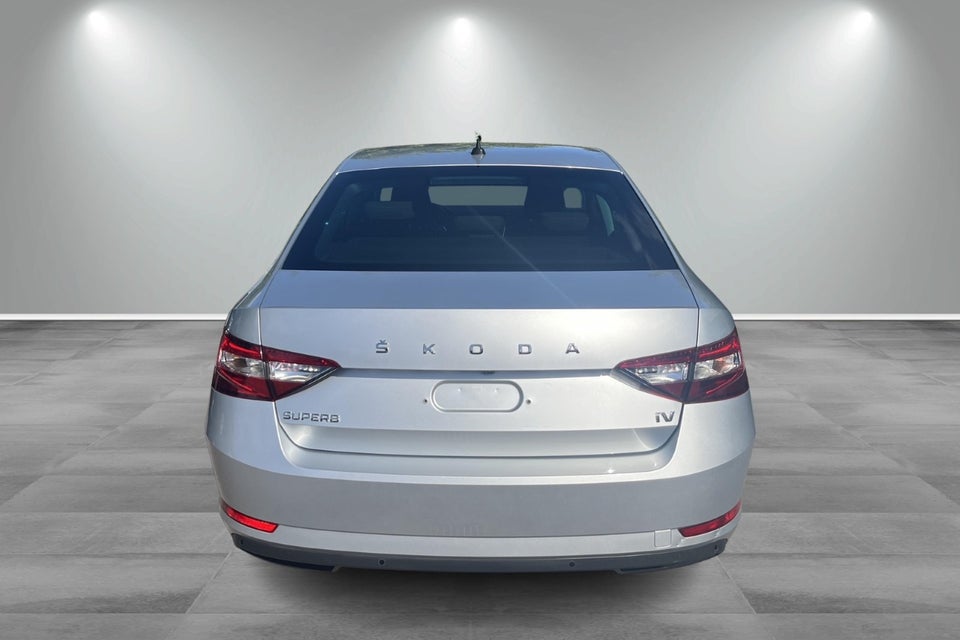 Skoda Superb 1,4 TSi iV Plus DSG 5d