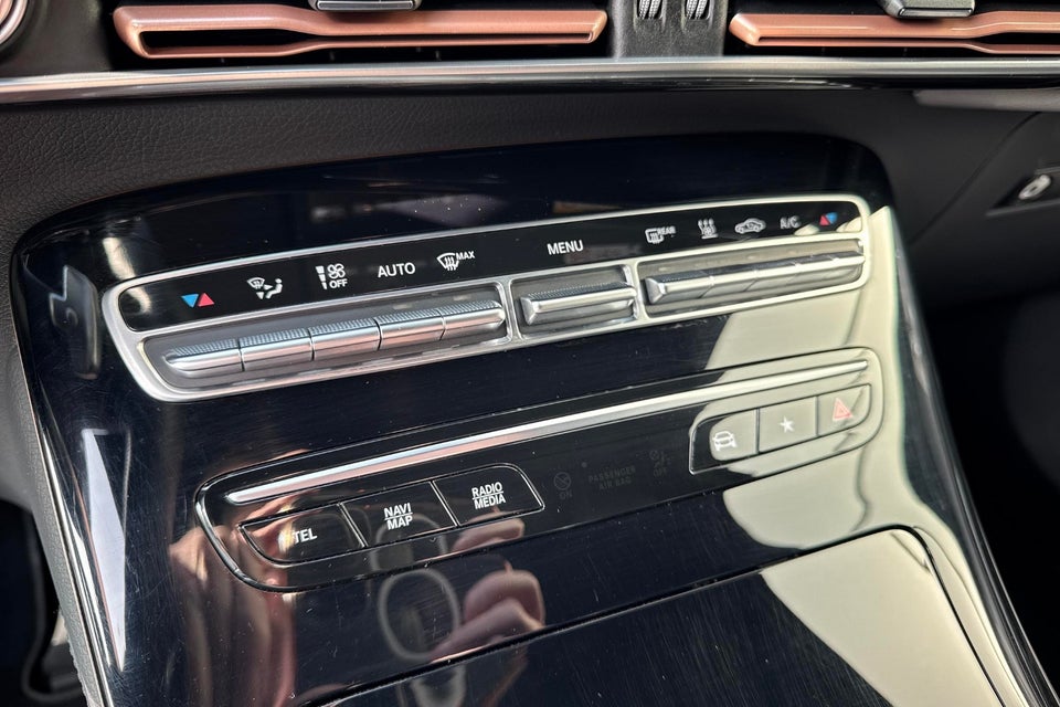 Mercedes EQC400 AMG Line 4Matic 5d