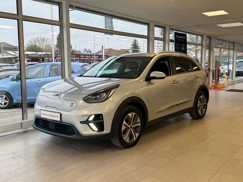 Kia e-Niro 64 Advance 5d