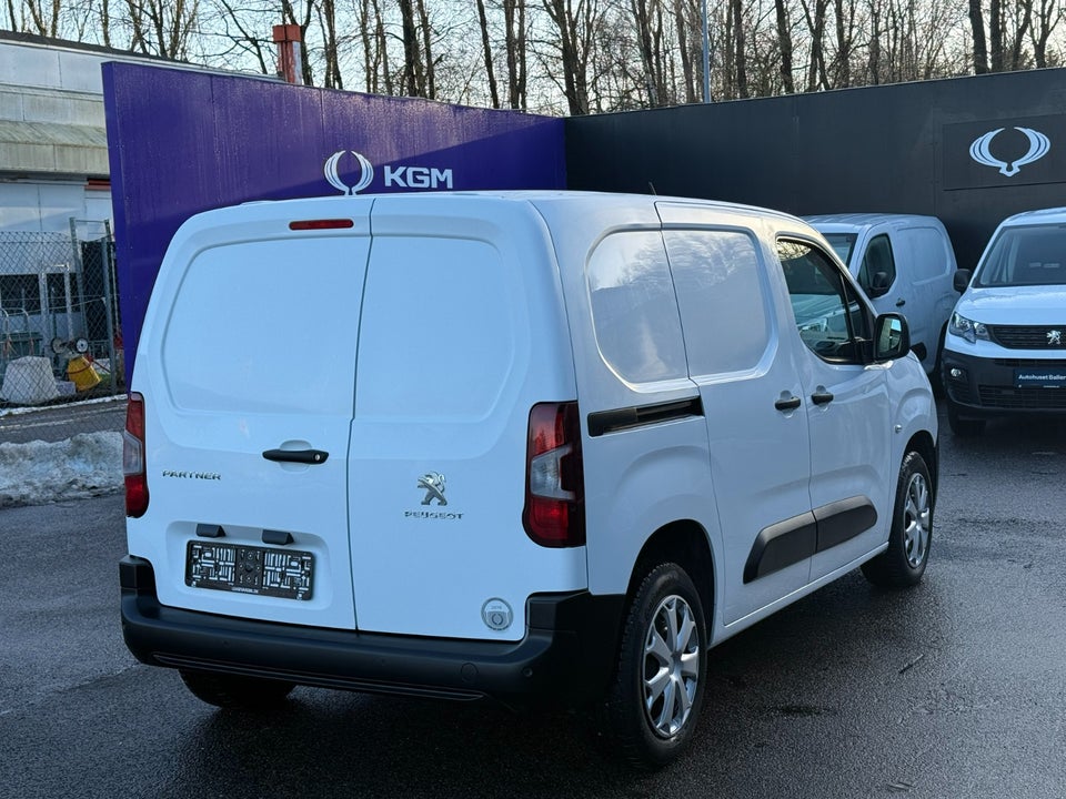 Peugeot Partner 1,5 BlueHDi 130 L1V1 Plus EAT8 Van