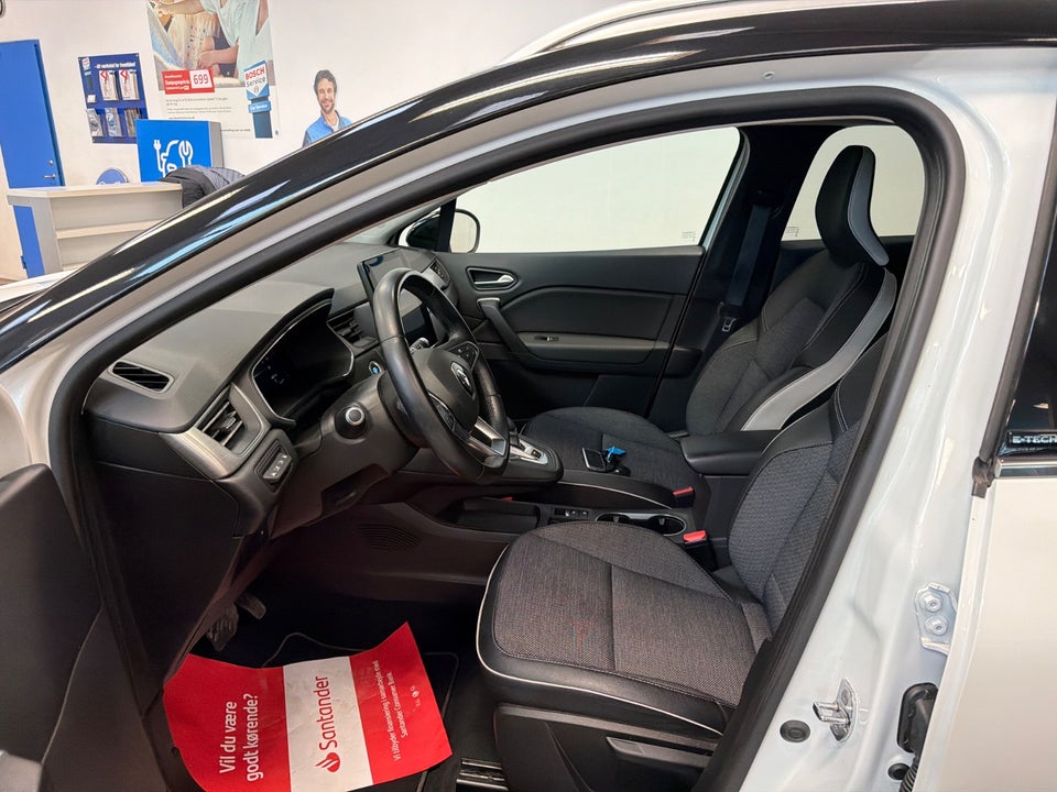 Renault Captur 1,6 E-Tech Intens 5d