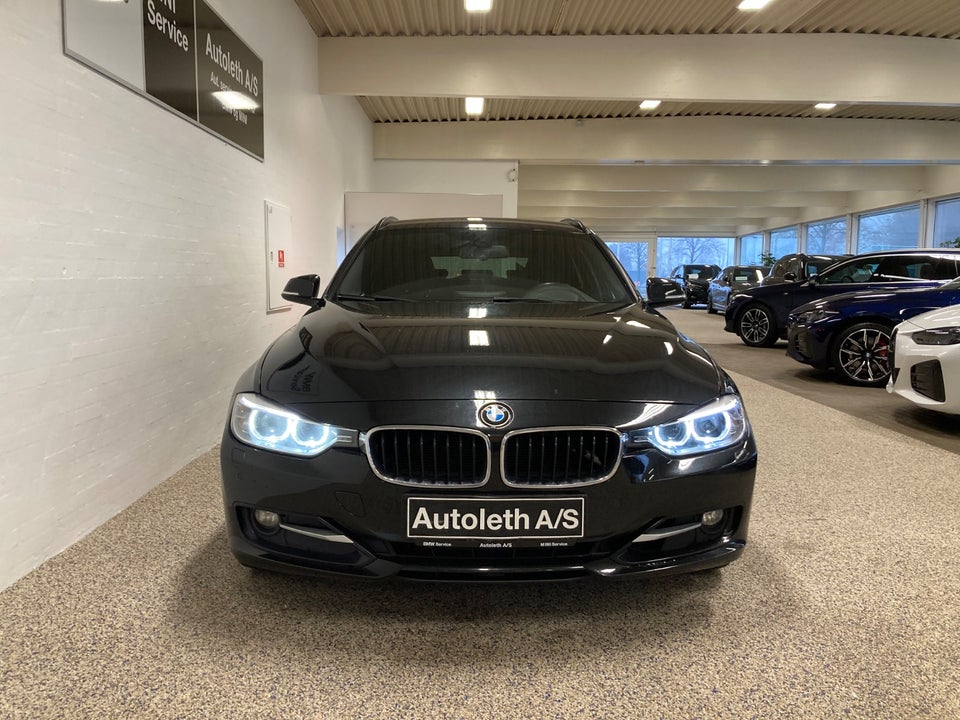 BMW 330d 3,0 Touring Sport Line aut. 5d