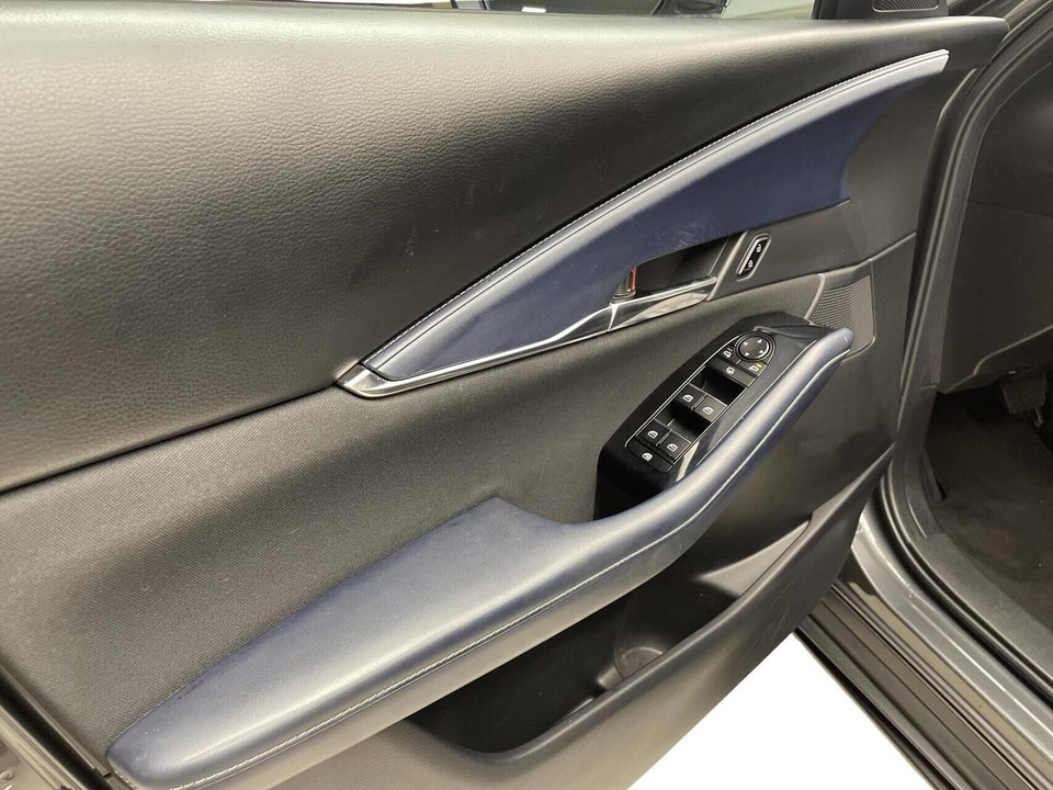 Mazda CX-30 2,0 SkyActiv-X 180 Sky aut. 5d