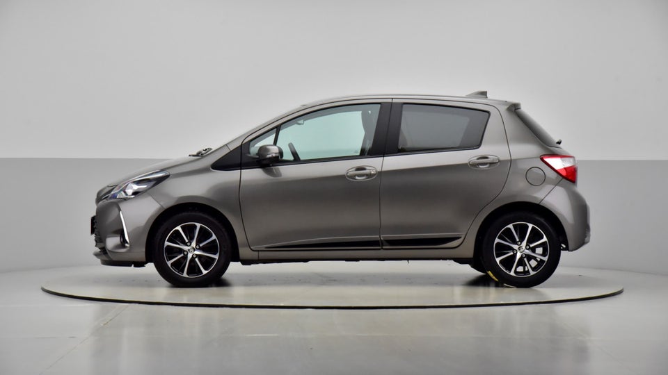 Toyota Yaris 1,5 VVT-iE T2 Limited 5d