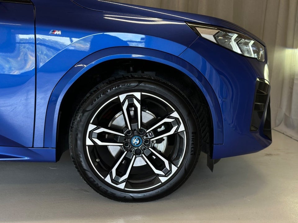 BMW iX2 eDrive20 M-Sport 5d