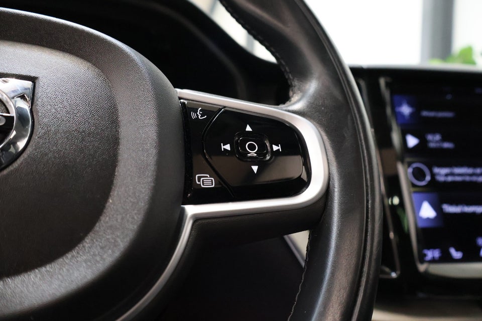 Volvo XC60 2,0 T6 ReCharge Inscription aut. AWD 5d