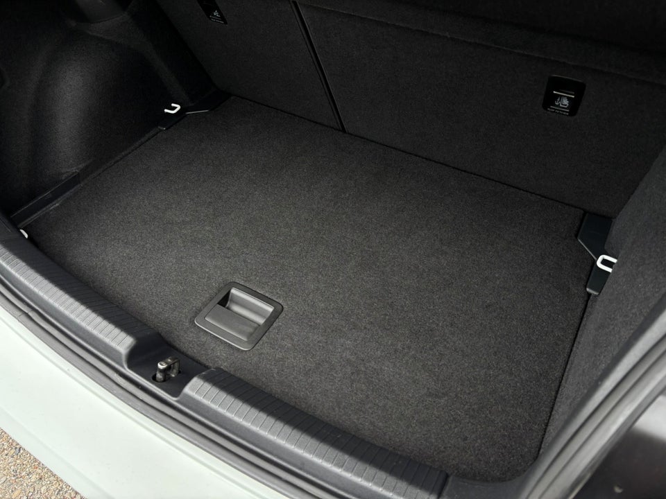 VW Polo 1,0 TSi 110 R-line DSG 5d