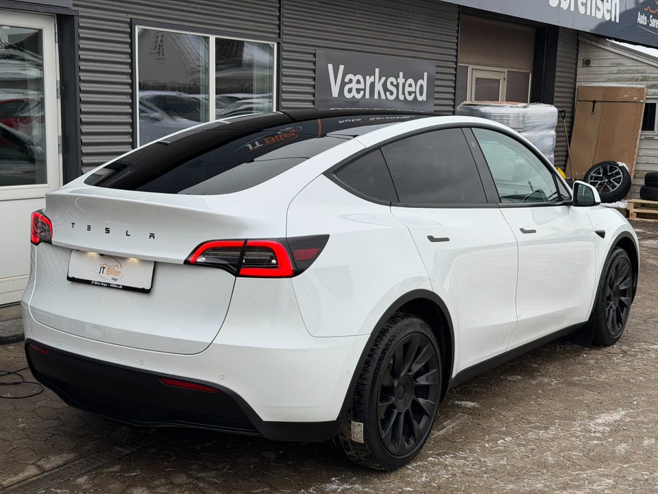 Tesla Model Y Long Range AWD 5d