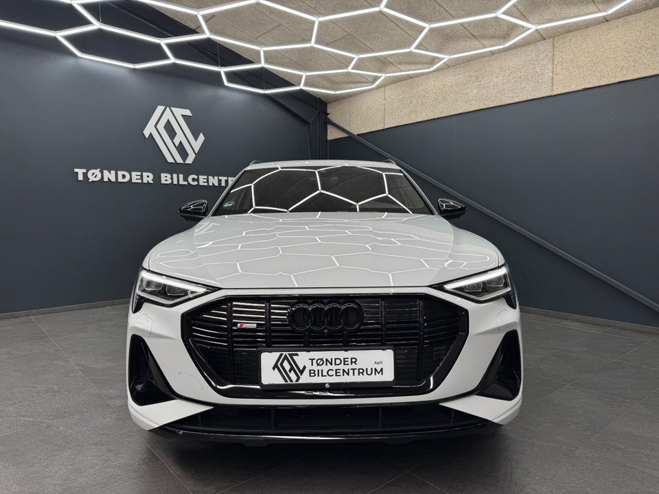 Audi e-tron 55 Black Edition S-line quattro 5d