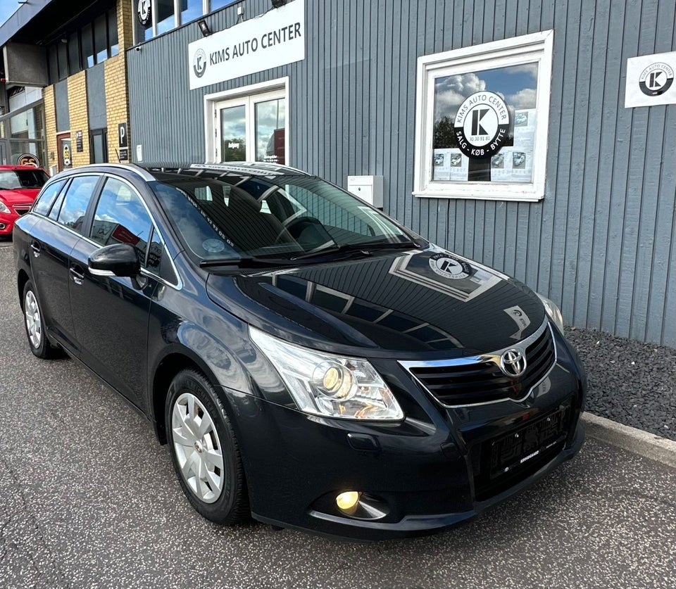 Toyota Avensis 2,0 D-4D T3 stc. 5d