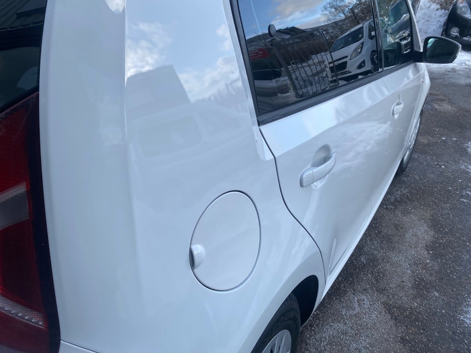 VW Up! 1,0 60 Move Up! BMT 5d