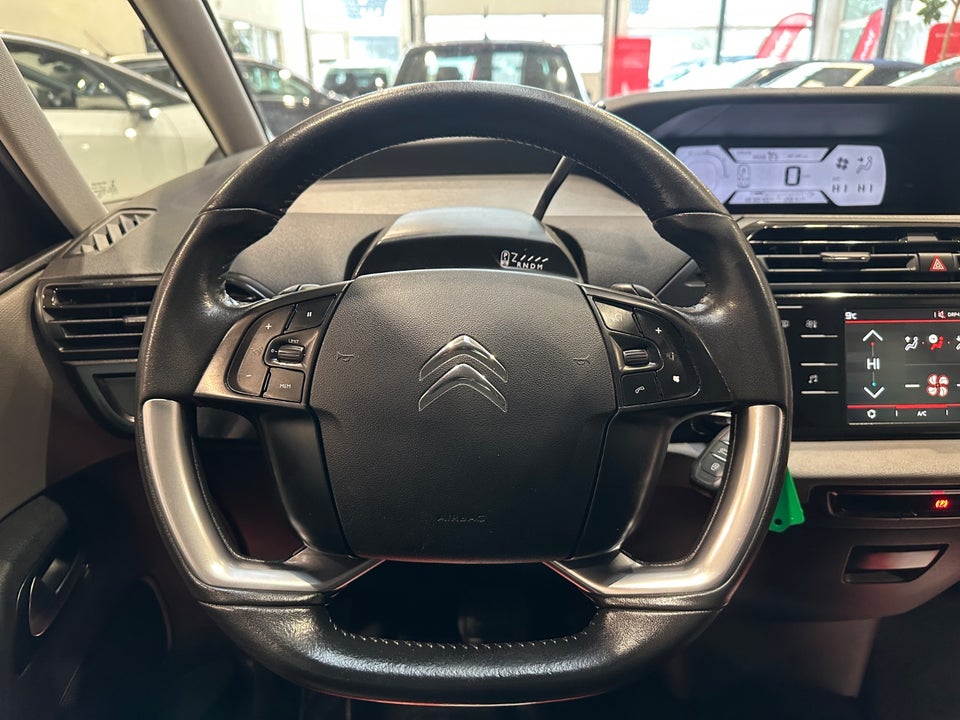 Citroën Grand C4 Picasso 1,6 BlueHDi 120 Iconic EAT6 7prs 5d