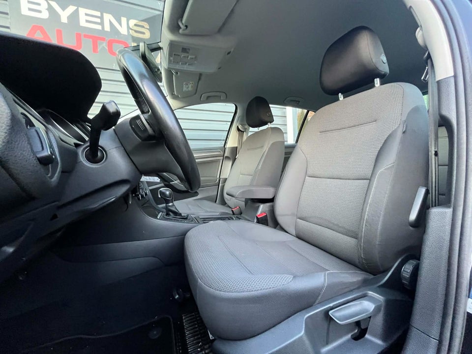 VW Golf VII 1,5 TSi 130 Comfortline DSG 5d